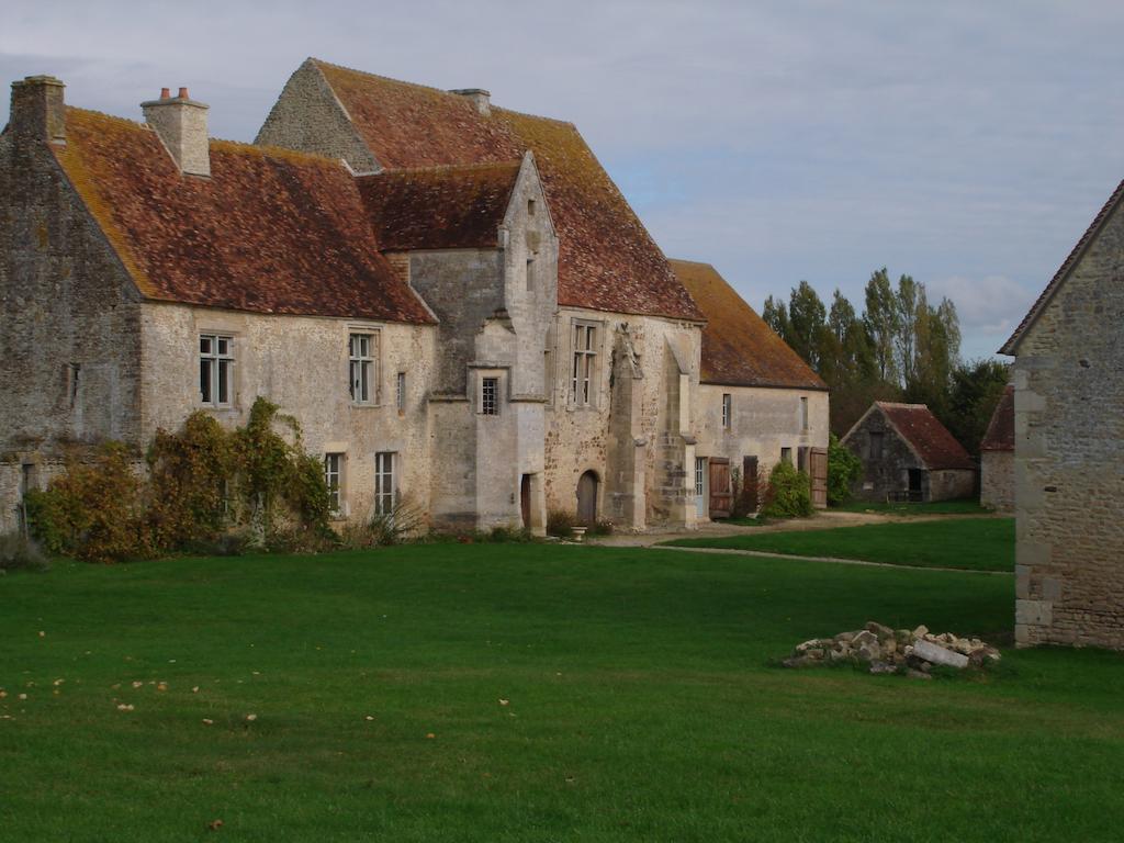 Manoir De La Baronnie Hotel Marcei Екстериор снимка